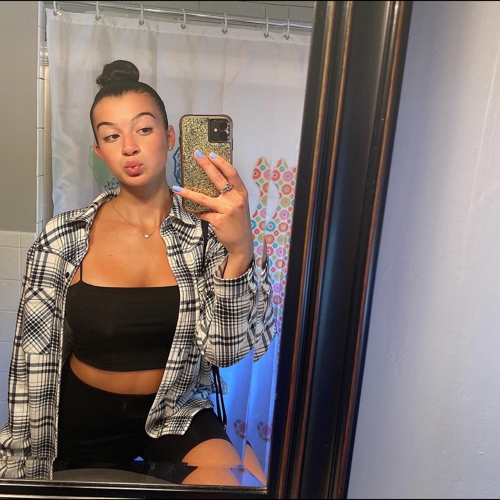 Meet your Posher, Lindsey